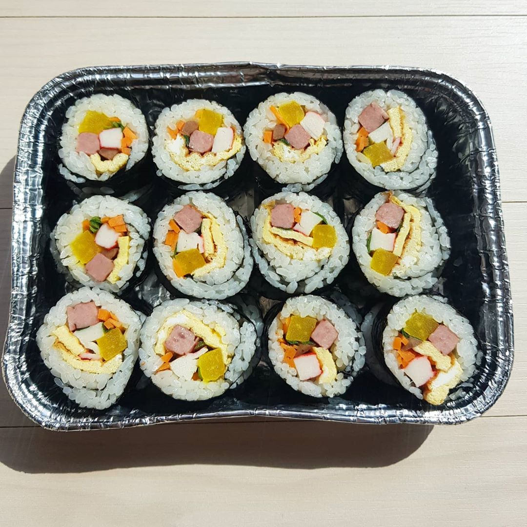 원조김밥은 과식을 부르지