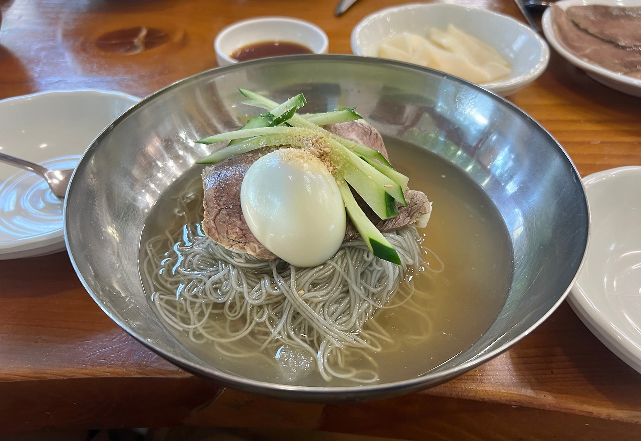 동네사람들이 즐겨찾는, 전북 남원 <봉가면옥> 냉면
