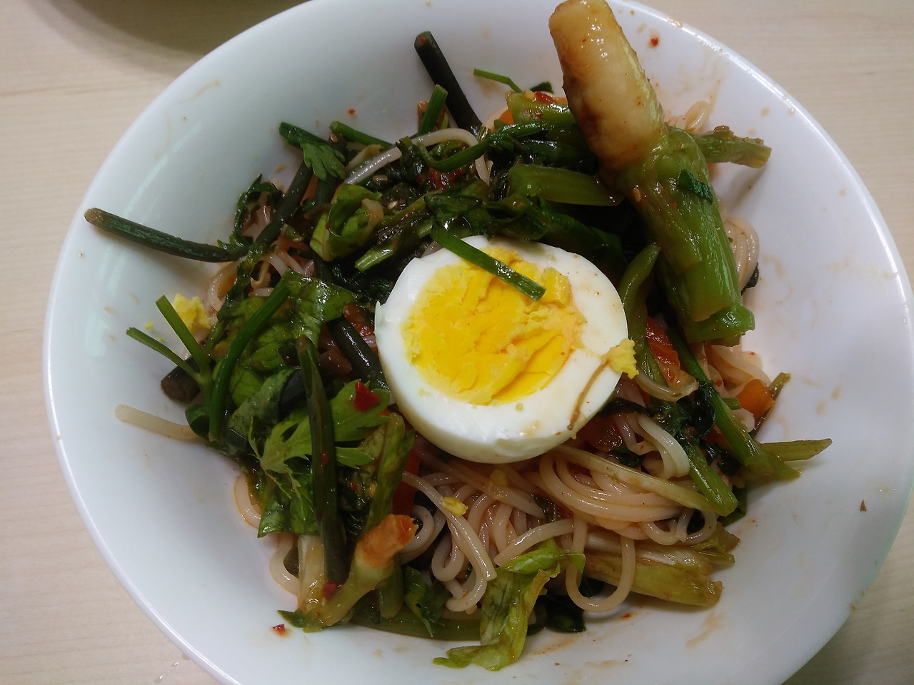 ‘신선국수’ 앞에서 만난 행복