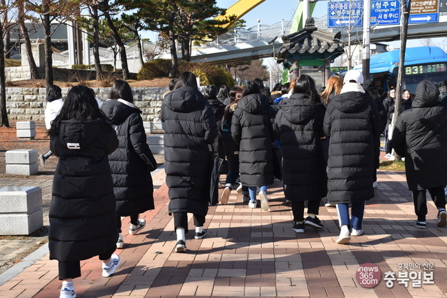 UX 포트폴리오, '잘했다'는 착각에서 벗어나 '차별화'를 만드는 전략