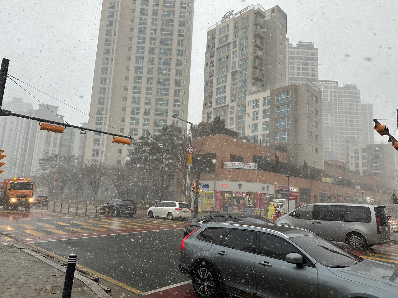 창작의 명소를 찾아라