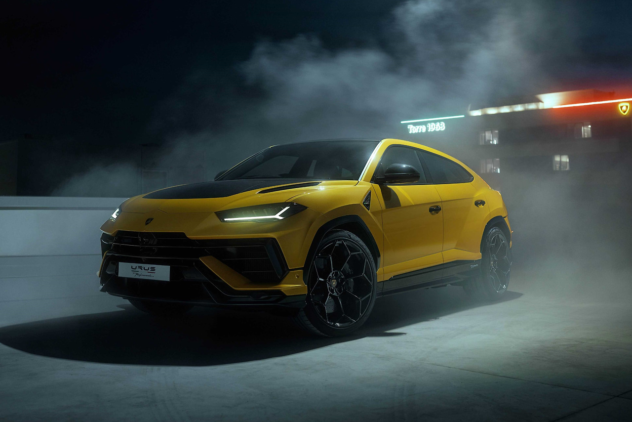 슈퍼 Suv 기준을 높이다, 람보르기니 우루스 퍼포만테