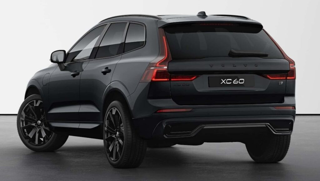 “국내에도 출시 좀…” 볼보 XC60 블랙 에디션