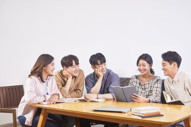카지노 게임 사이트