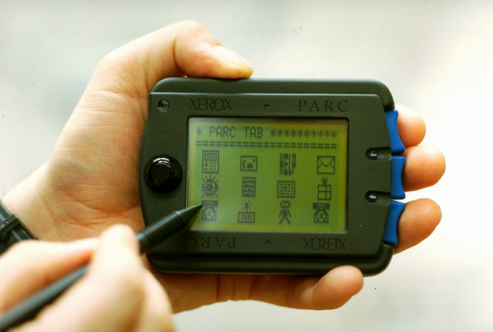 초창기 모바일 기기의 컨셉을 구현한 PARC Tab [출처: Roy Want / CC BY-SA 4.0]