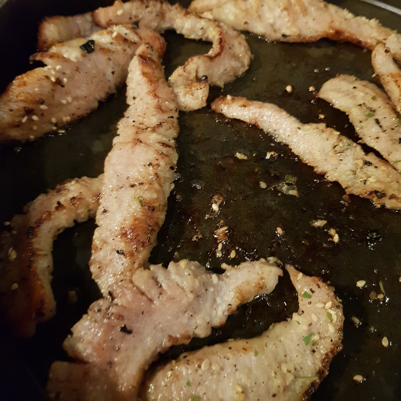 상수역1번)홍대앞.고기맛집.구워나옴.홍대 공복.자리넓음