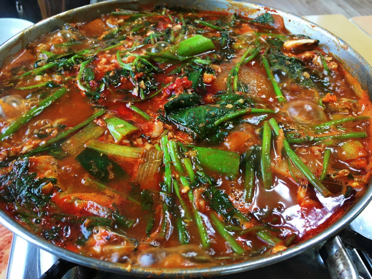 민물매운탕, 이쯤이면 전국에서 손꼽힐만하다