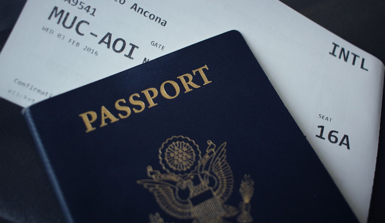 Q. 여권을 자주 잃어버리면 신용도가 하락 하나요?