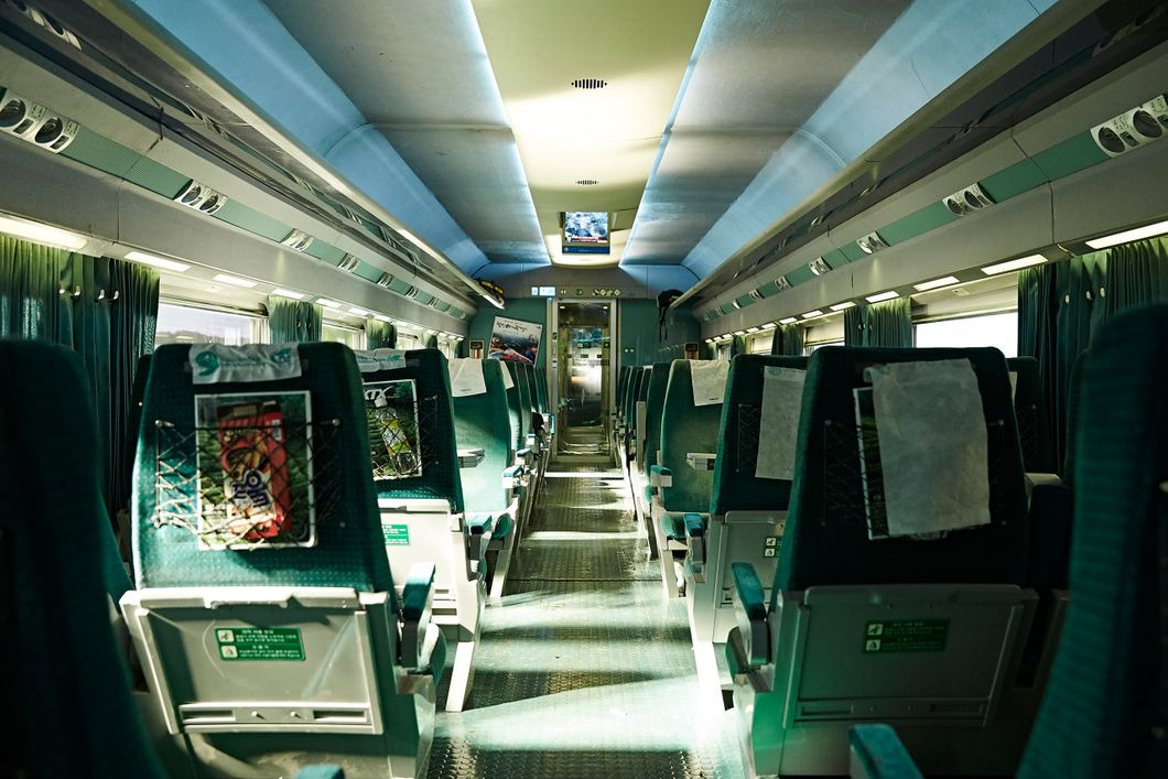 2023 창원중앙역 출발 물금행 ktx 시간표 및 열차 실시간 현황- 트립닷컴 부산행> 철도편 : 좀비 탈출! 제 2의 시나리오” style=”width:100%” title=”부산행> 철도편 : 좀비 탈출! 제 2의 시나리오”><figcaption>부산행> 철도편 : 좀비 탈출! 제 2의 시나리오</figcaption></figure>
<figure><img decoding=
