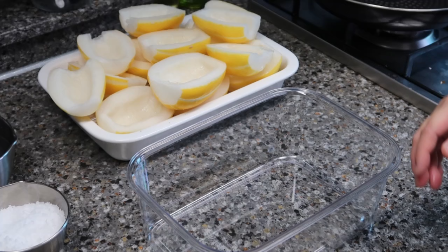 참외장아찌 만드는 방법 아삭아삭 식감이 좋은 여름 장아찌 황금레시피 22 참외장아찌-황금레시피-참외손질
