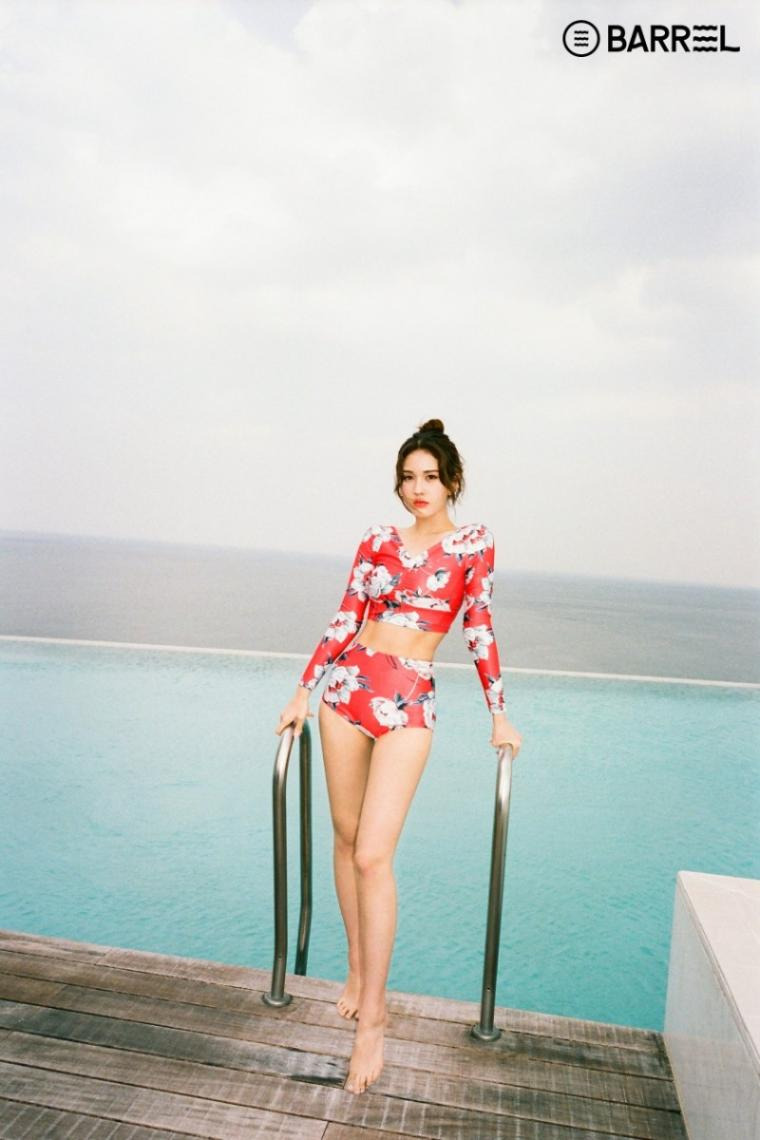 Jeon Somi Swimwear Photoshoot 11 Images | KpopCelebs