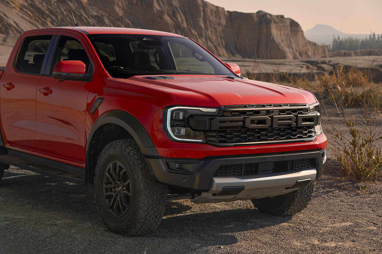 2023 포드 레인저 랩터(Ranger Raptor) 유럽형 고품질 사진 원본