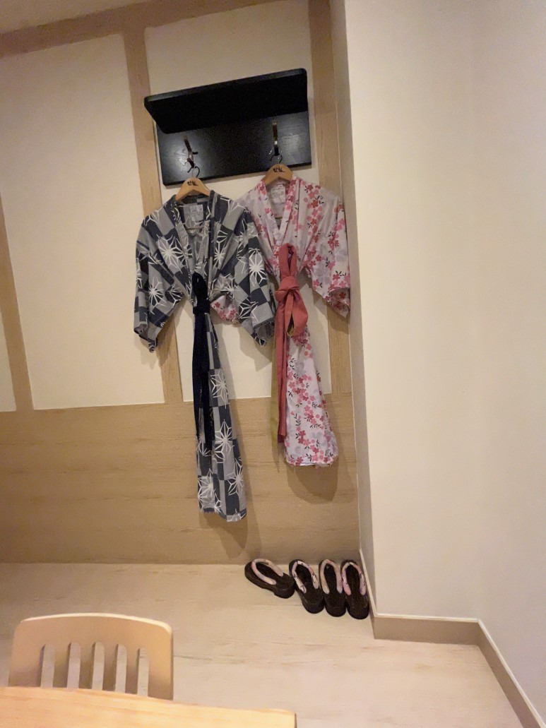 일본 느낌 대전 호텔 - 만월호텔 대흥점 툇마루룸 후기