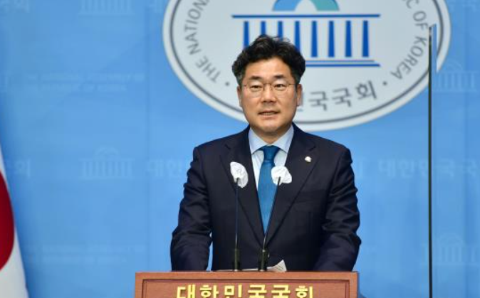 박찬대 국회의원 프로필 나이 고향 군대 약력 총 정리