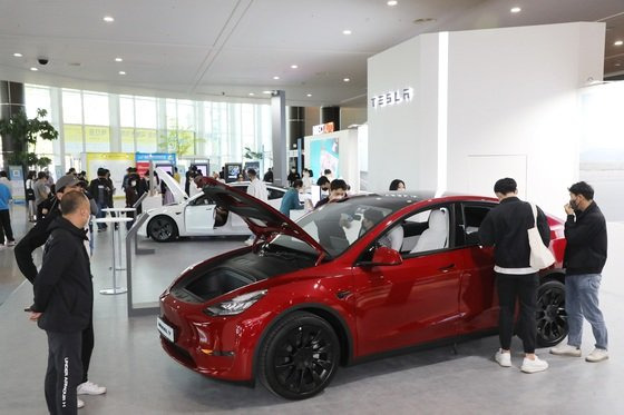 테슬라 (Tesla), 중국에서 인기있는 Model Y의 가격 인하 발표 3 ywAAAAAAQABAAACAUwAOw==
