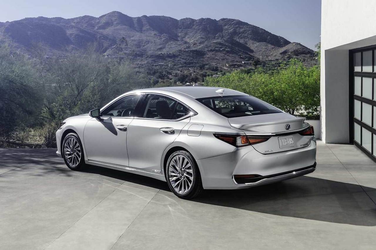 2024 LEXUS ES350 466 + TAX