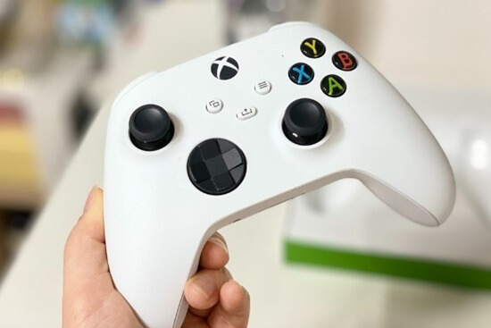 엑스박스-패드-4세대-호환