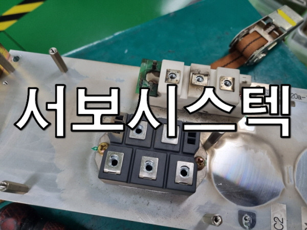 01056364346-hyundai-robot