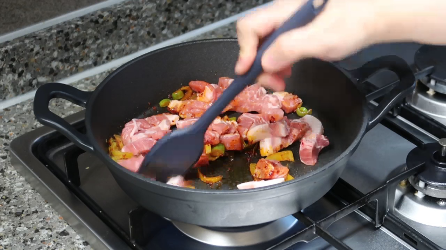 마파두부 황금레시피 한국인 입맛에 딱 맞는 마파두부 덮밥 소스 13 ywAAAAAAQABAAACAUwAOw==