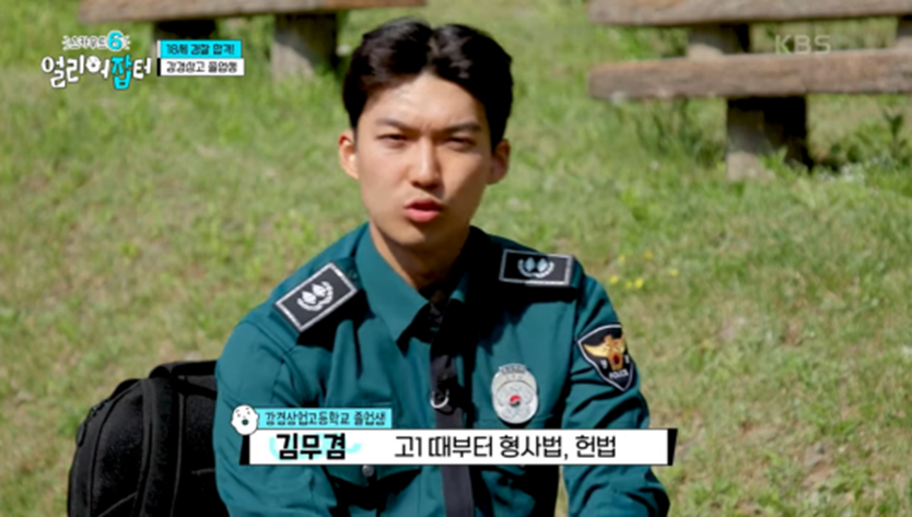 처음 보는 사람은 다소 충격적이라는 대량 출혈 부상자 지혈하는 방법 | 인스티즈