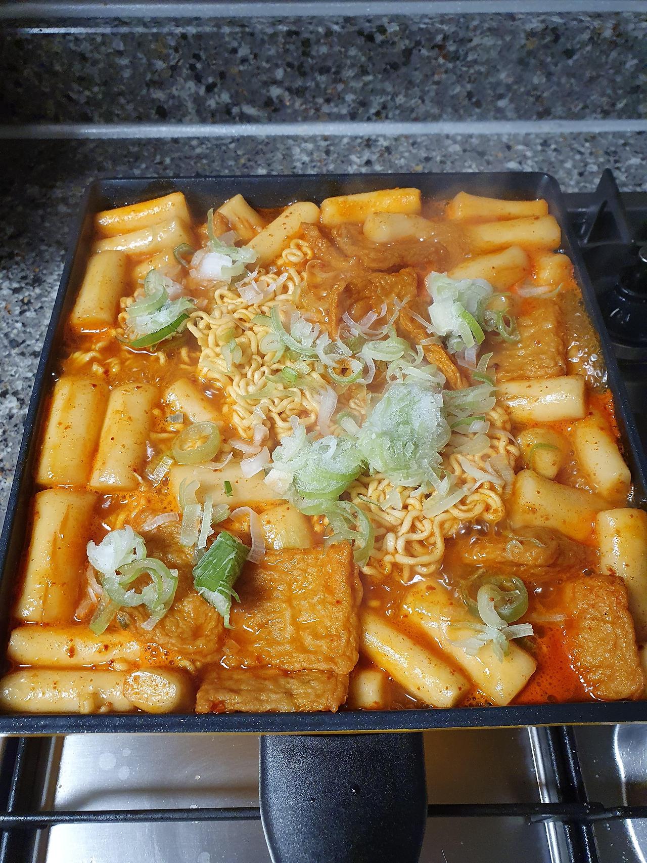 미로식당 떡볶이/사각 후라이팬 7 미로식당-라볶이-마켓컬리-떡볶이밀키트