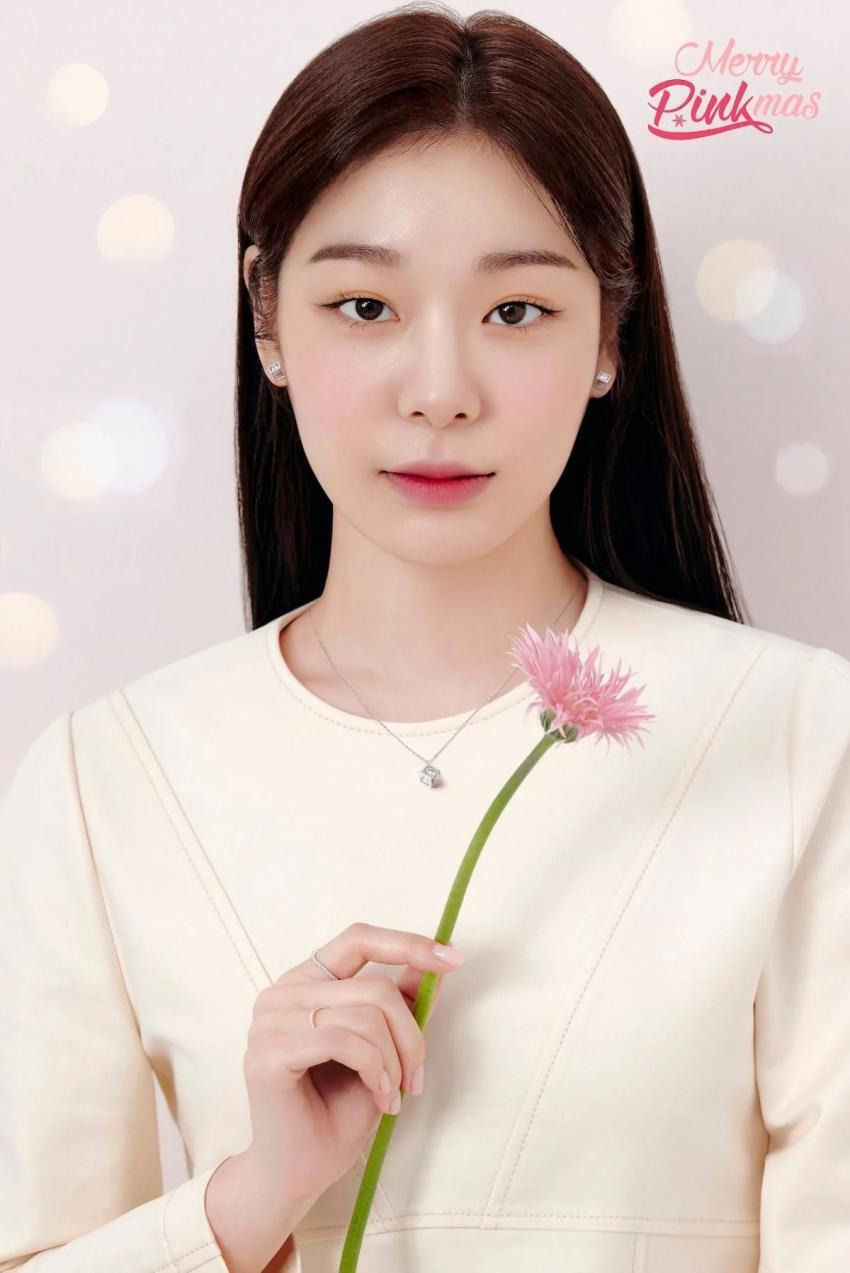 김연아 핑크화보