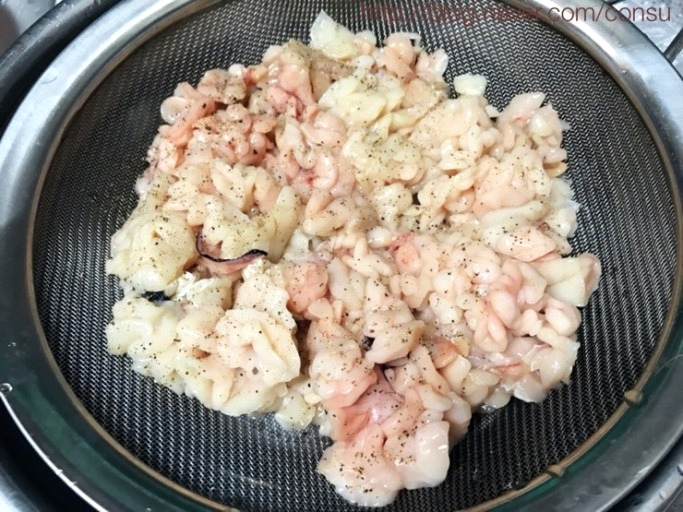 설날 떡국의 유래와 지역별 떡국들은 무엇이 있을까? 4 ywAAAAAAQABAAACAUwAOw==