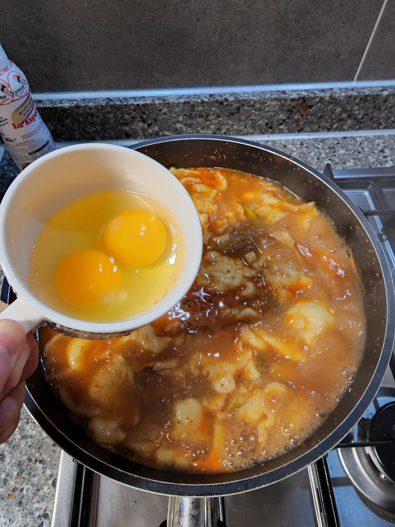 뜨끈한 한그릇 국물요리 장수제비 황금레시피(수제비 반죽하는 방법) 11 ywAAAAAAQABAAACAUwAOw==