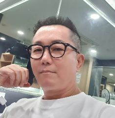 [가수 조장혁 프로필] 나이 키 고향 학력 결혼 노래 군대 콘서트 등 :: Money Story