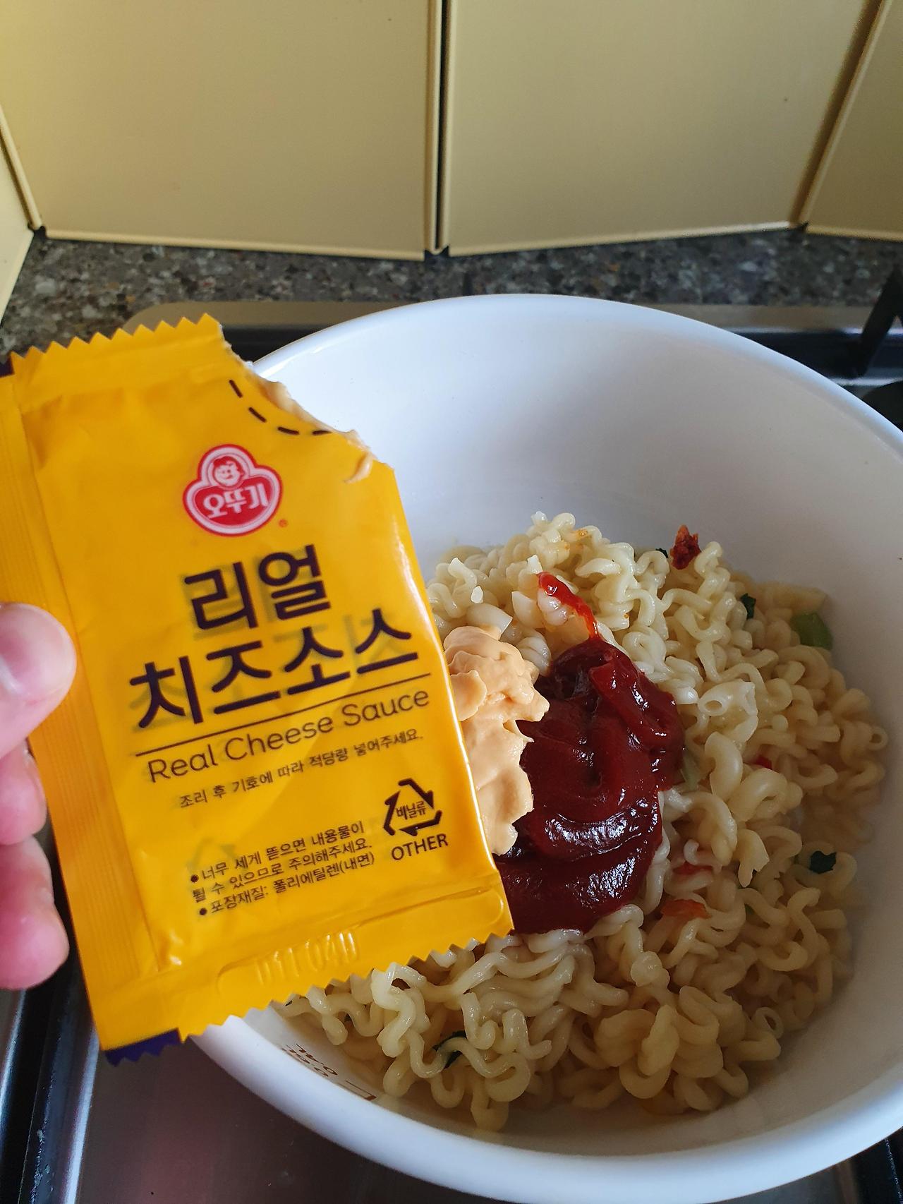 오뚜기 신제품 치즈로제파스타 라면 내돈내산 후기 12 ywAAAAAAQABAAACAUwAOw==