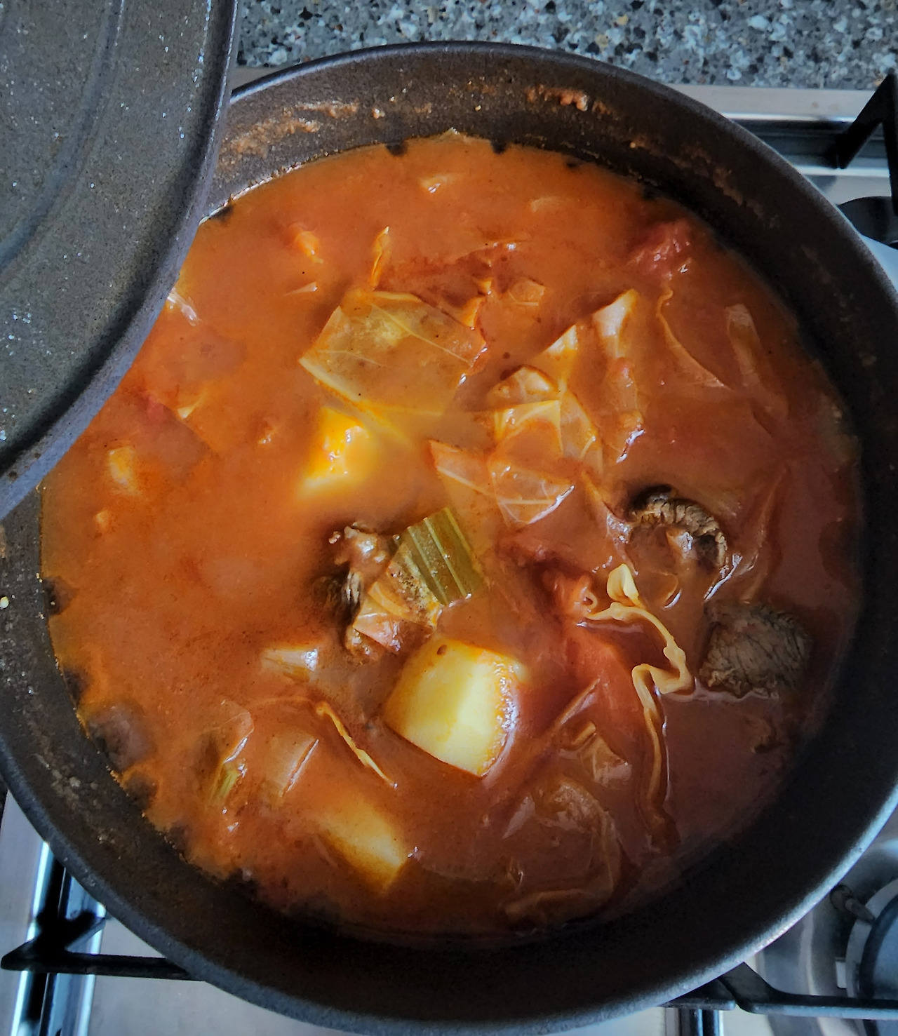 따뜻하고 든든하게 토마토 소고기 야채수프 만들기(토마토 야채스튜) 11 ywAAAAAAQABAAACAUwAOw==