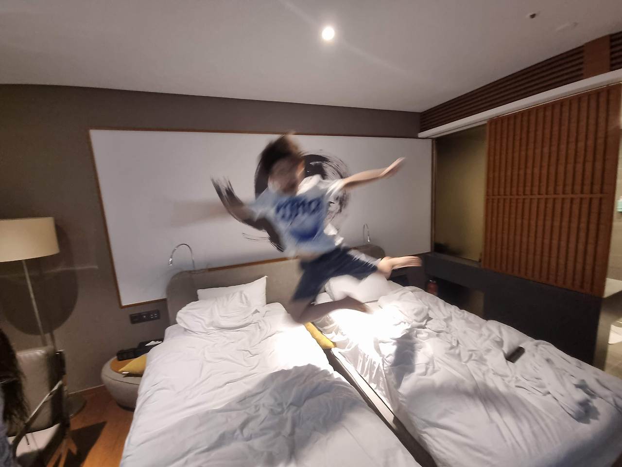 아이와 함께 호캉스 후기 :: 노보텔 앰배서더 동대문 (수영장, 조식) 5 ywAAAAAAQABAAACAUwAOw==