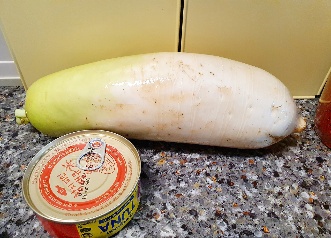 맛있는 겨울 무,밥도둑 참치 무조림 황금레시피 2 ywAAAAAAQABAAACAUwAOw==