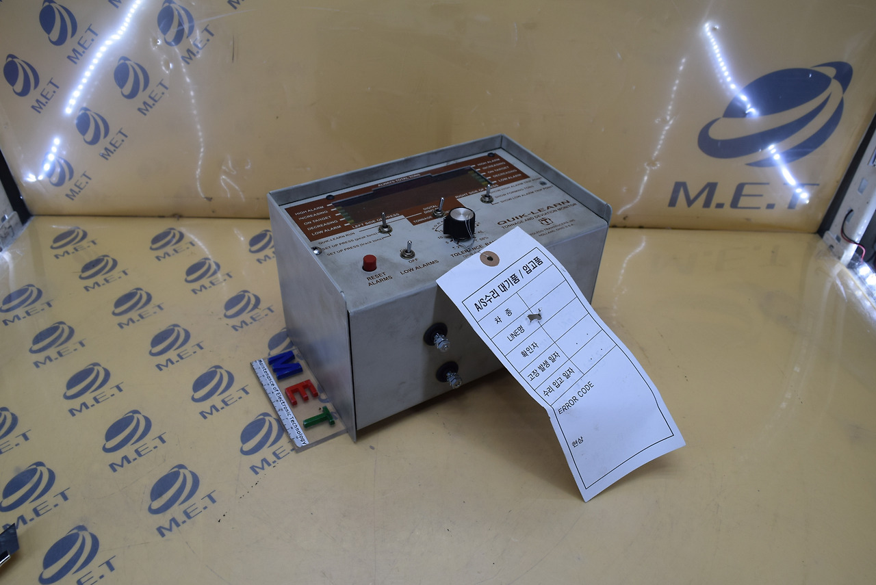 TOLEDO QUIK-LEARN TONNAGE AND DEVIATION MONITOR CONTROLLER 산업용 자동화 장비 ...