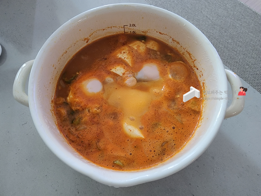 피코크 순두부찌개 양념을 이용한 쫄면순두부찌개 황금레시피 13 ywAAAAAAQABAAACAUwAOw==