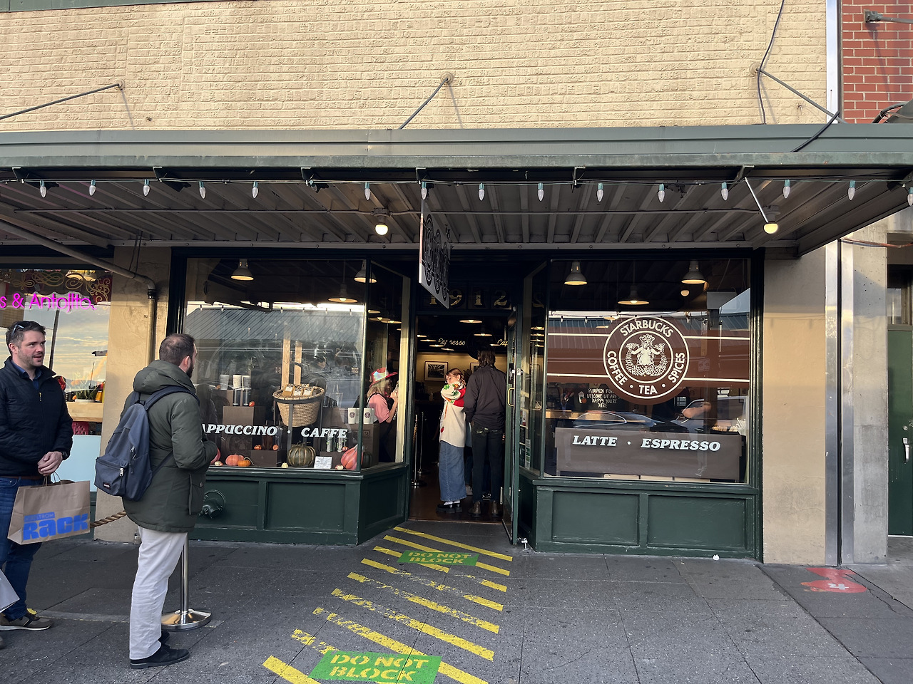 시애틀 스타벅스 1호점 파이크 플레이스 Original Starbucks