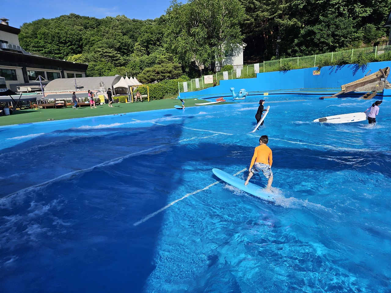 용인 어린이 실외 이삭서핑스쿨 수강 후기 15 ywAAAAAAQABAAACAUwAOw==