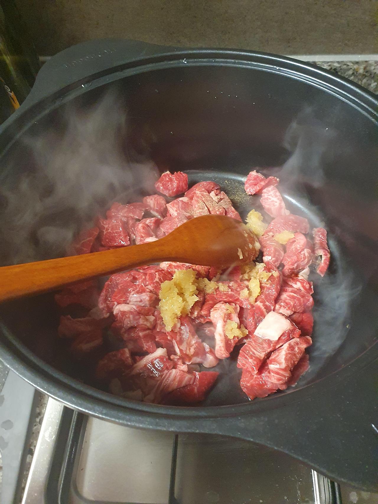 맛있는 경상도식 소고기뭇국 황금레시피 4 ywAAAAAAQABAAACAUwAOw==