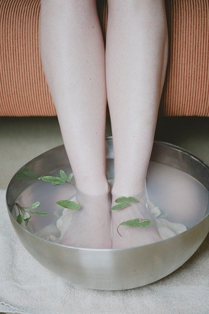 체내 독소배출 음식 및 독소배출 방법 제대로 알아보자! 5 독소배출 방법 - 족욕