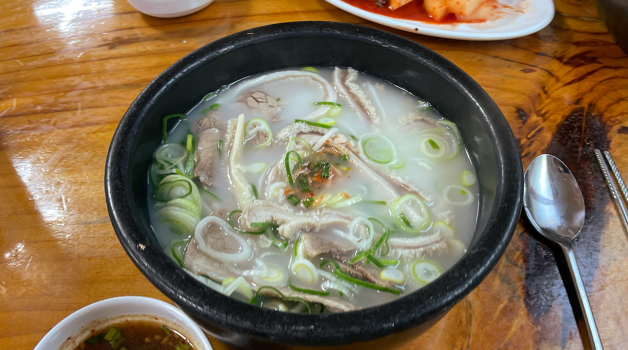 석촌동 설렁탕 맛있는 집 '본가설렁탕'