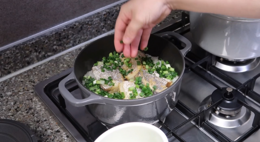 갈치솥밥 황금레시피 솥밥 맛있게 만드는 방법 (달래간장) 19 ywAAAAAAQABAAACAUwAOw==