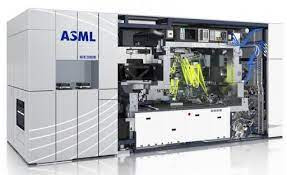 ASML Holdings 2 ywAAAAAAQABAAACAUwAOw==