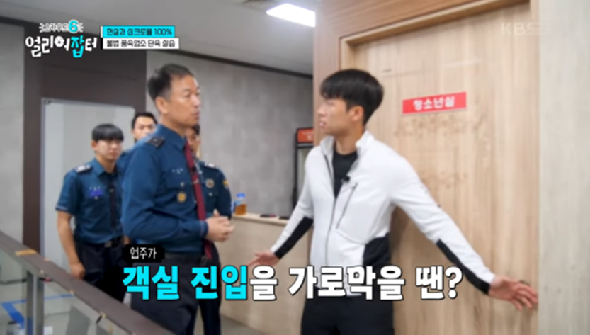 처음 보는 사람은 다소 충격적이라는 대량 출혈 부상자 지혈하는 방법 | 인스티즈
