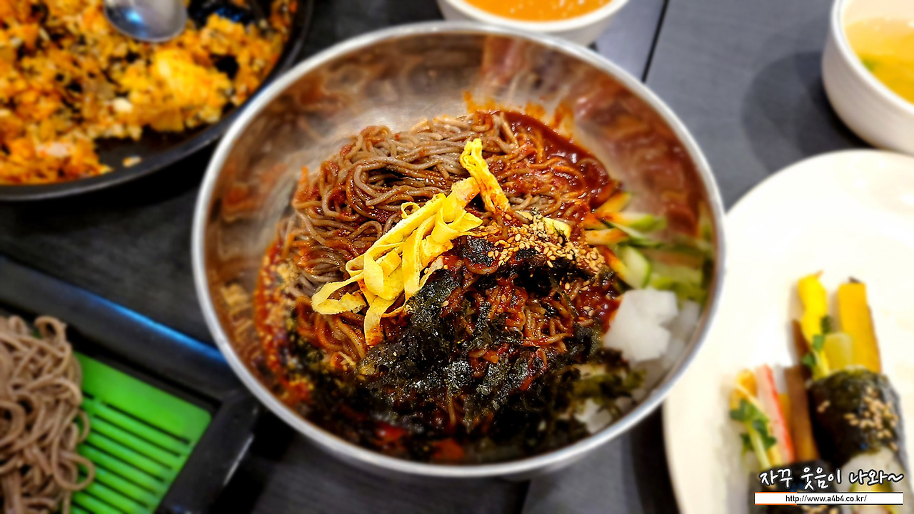 [용산 용리단길 맛집] 소담 메밀소바막국수 & 김치볶음밥 :: ★ 솔직리뷰 ~ 여행 맛집 전시 공연