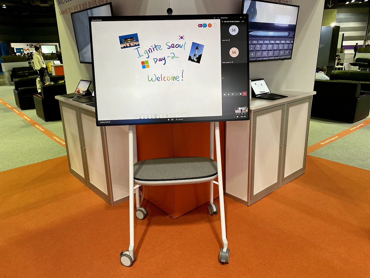 MS Ignite에서 본 MS Surface 시리즈 여섯 번째 이야기, Surface Hub 2S ...