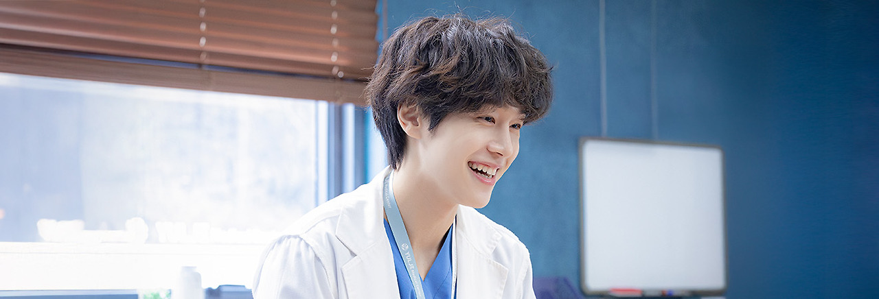 언젠가는 슬기로울 전공의생활, 엄재일, 강유석