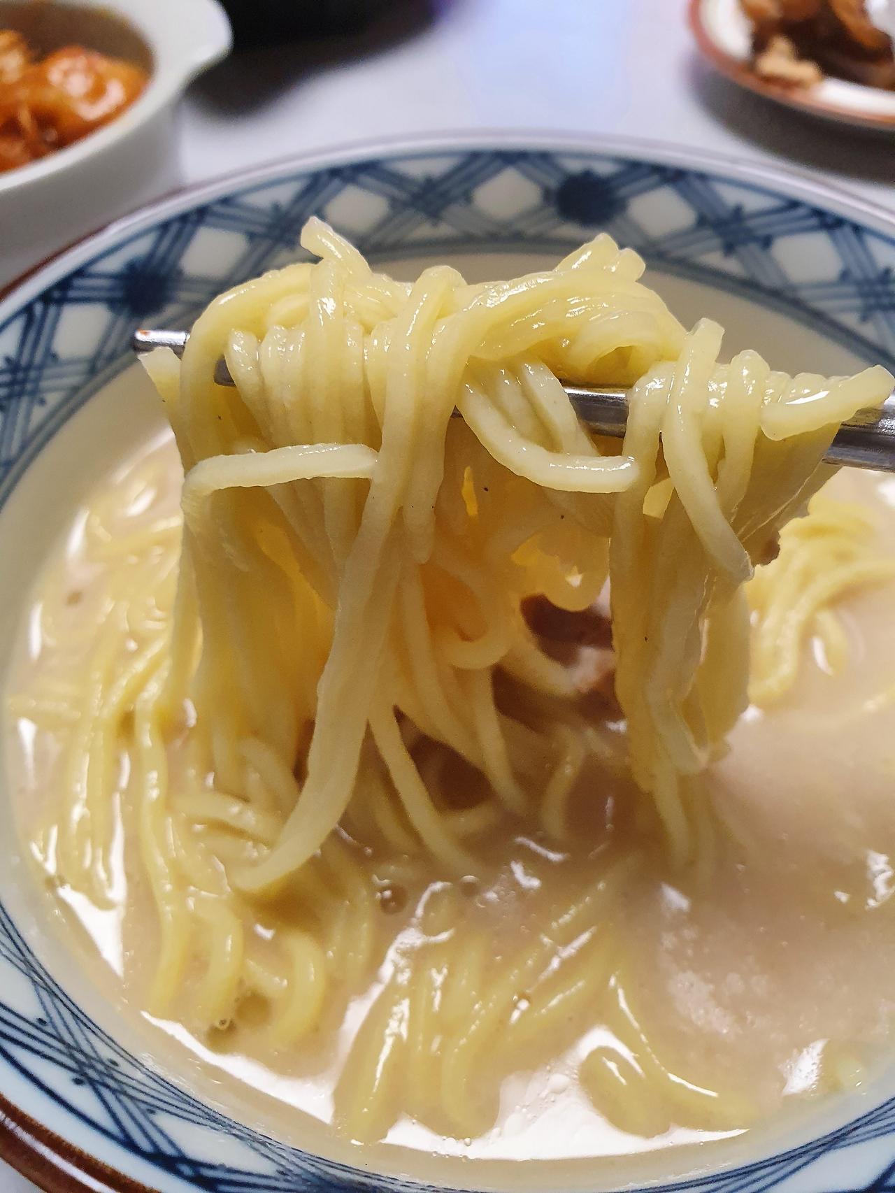 피코크 고수의 맛집 일식 돈코츠라멘 후기 15 ywAAAAAAQABAAACAUwAOw==