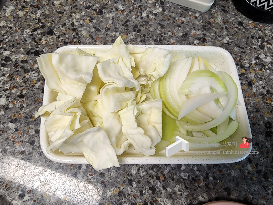 물 안 생기는 오징어볶음 맛있게 만드는 황금레시피 2 ywAAAAAAQABAAACAUwAOw==
