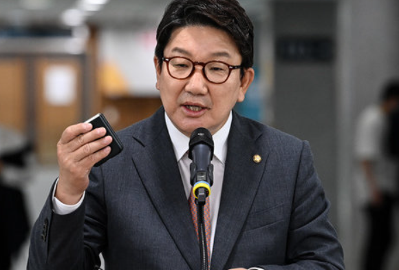 권성동 국회의원 프로필 국민의힘 원내대표 지역구 종교 강원랜드 친윤