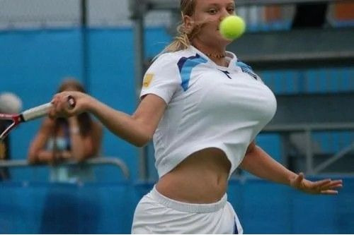 스포츠 선수가 가슴축소수술을 한 결과...